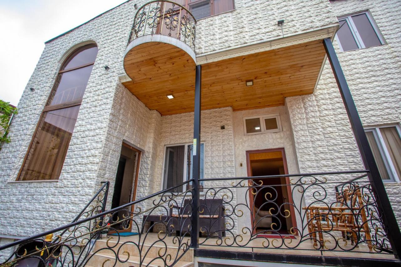 Hotel Vladi Kutaisi Bagian luar foto
